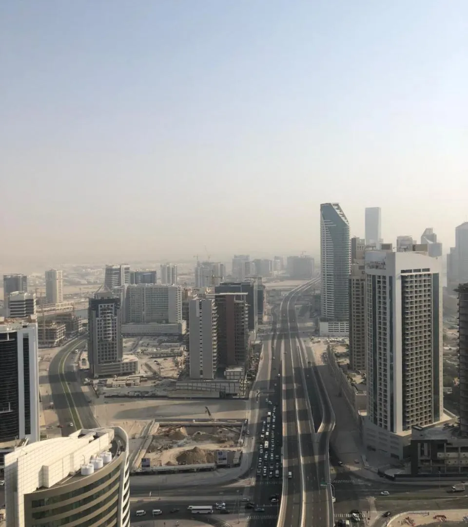 Damac Upper Crest In Downtown Holiday Homes Dubai Apartment