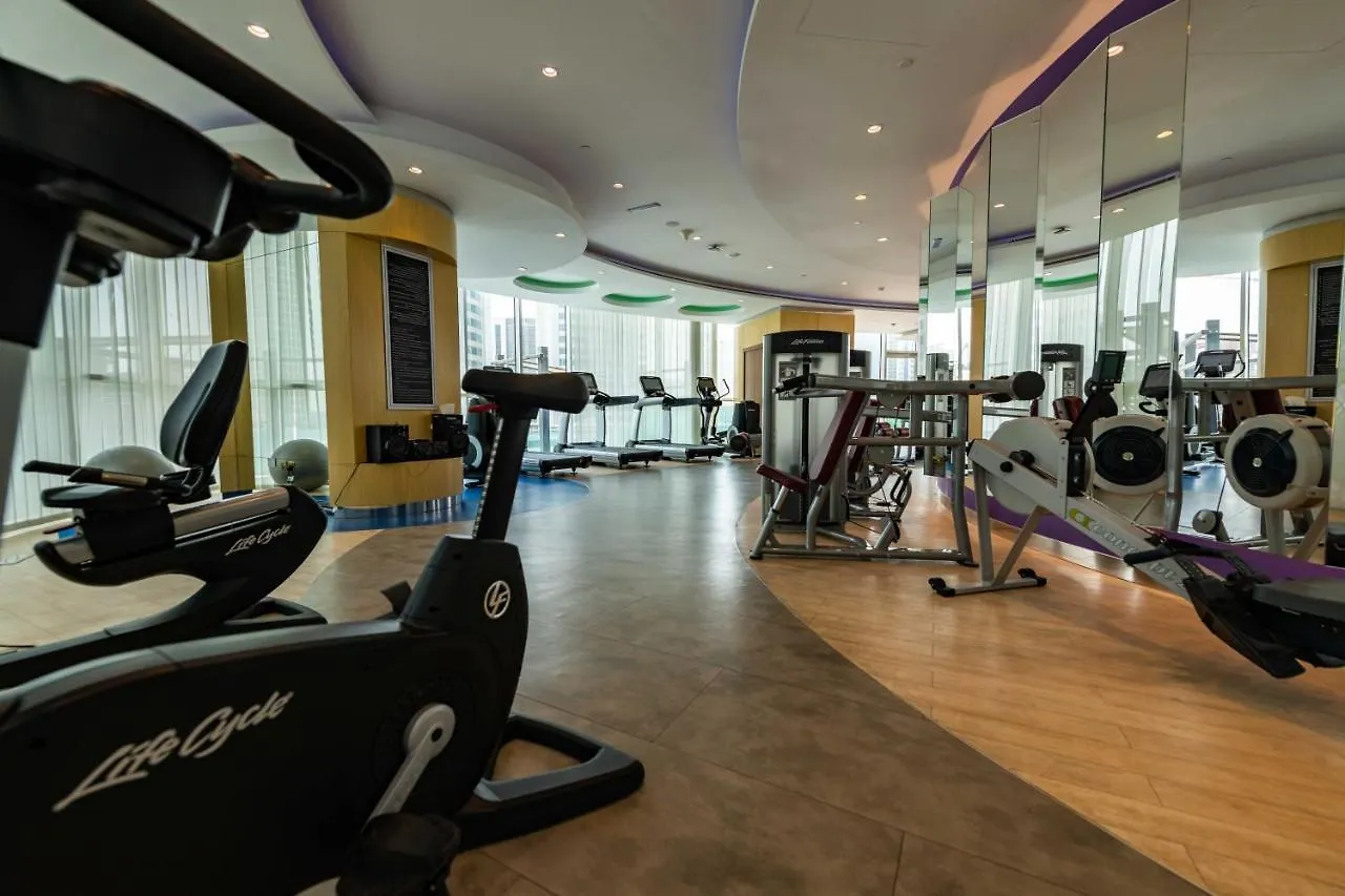 Damac Upper Crest In Downtown Holiday Homes Dubai