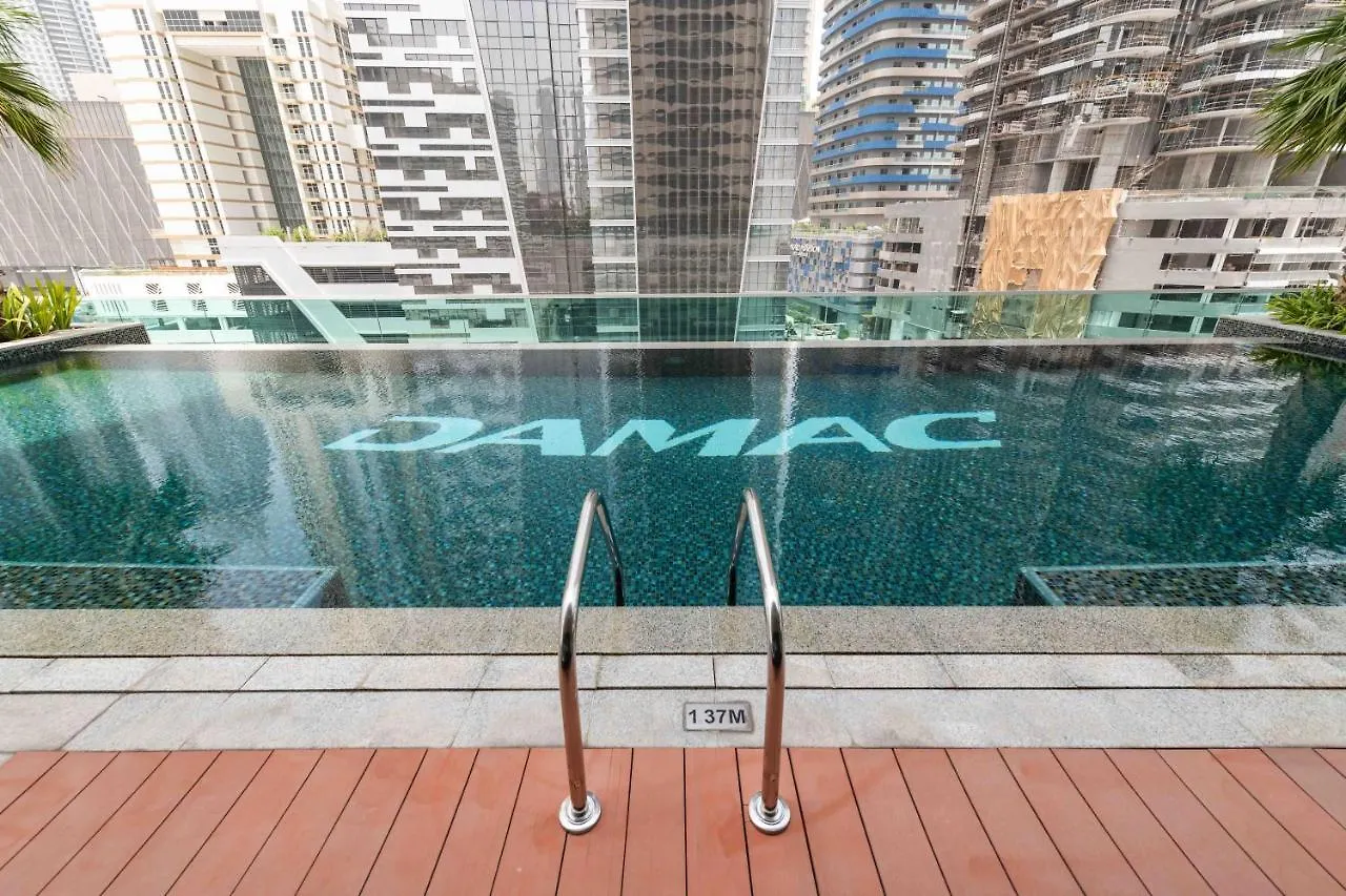 Apartment Damac Upper Crest In Downtown Holiday Homes Dubai United Arab Emirates